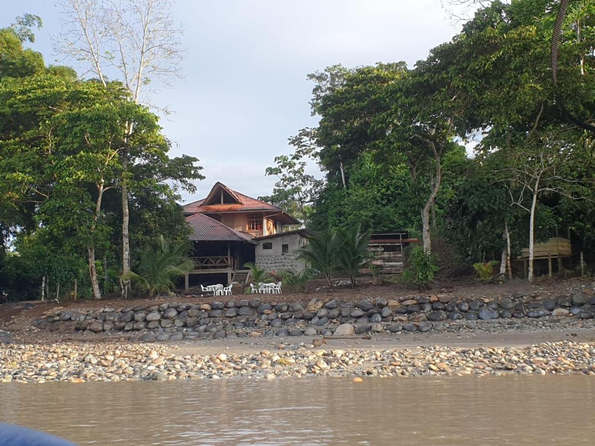 דירות Puerto Misahuallí Playa Tortuga מראה חיצוני תמונה