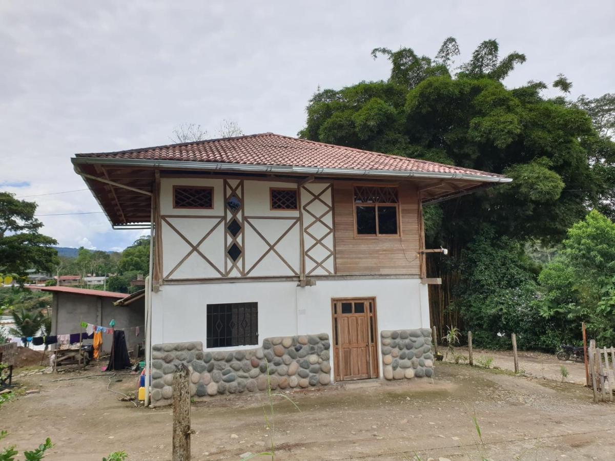 דירות Puerto Misahuallí Playa Tortuga מראה חיצוני תמונה